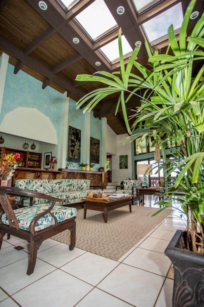 House Of Fountains Lahaina Exterior photo